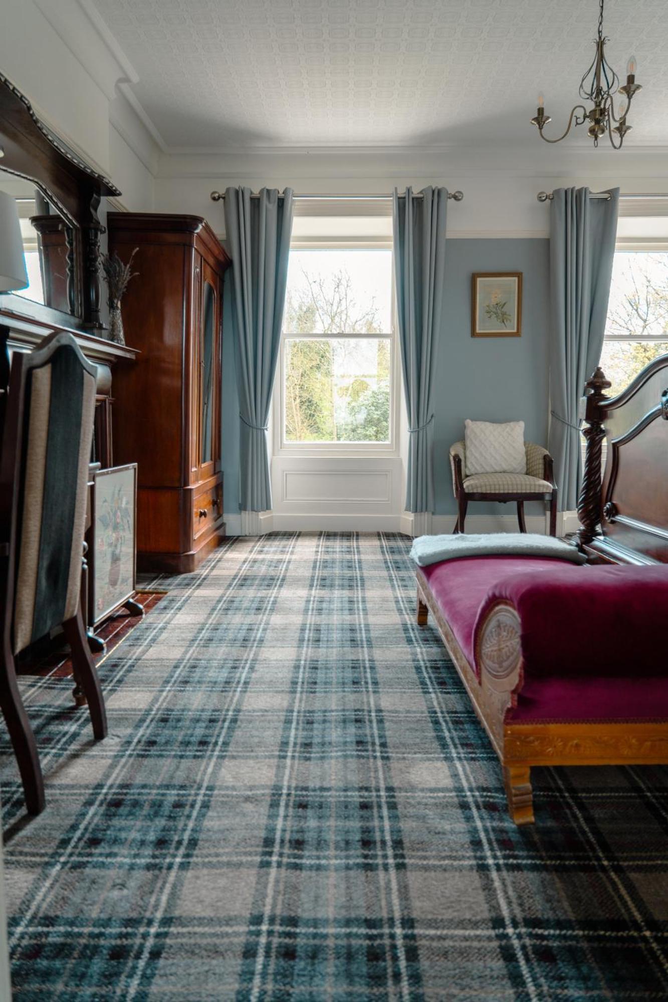 Luxury Accommodation In County Antrim With Riverside Hot Tub Kells Buitenkant foto